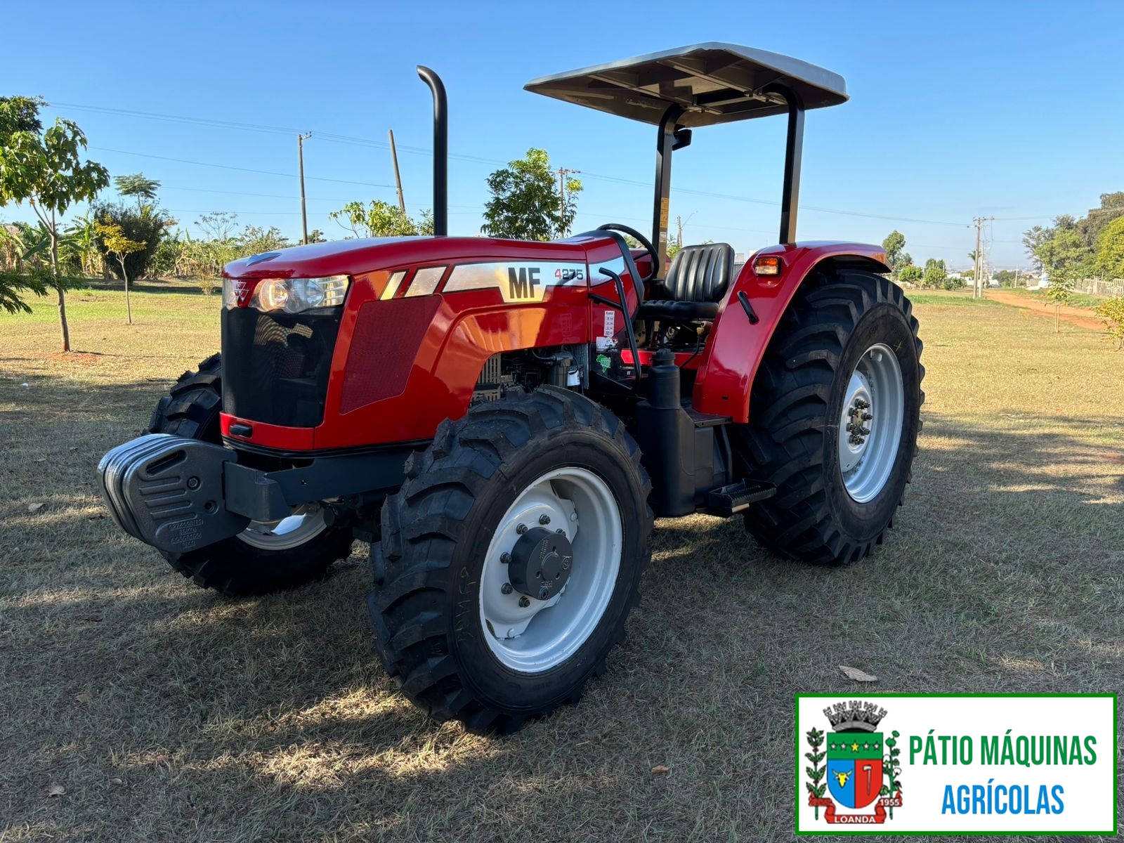 Trator Massey Ferguson 4275 4x4